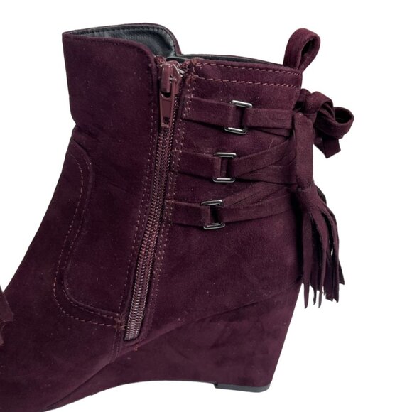 Charming Charlie Womens Wedge Boot Burgundy Zipper Tassel Size 9 - Picture 6 of 11
